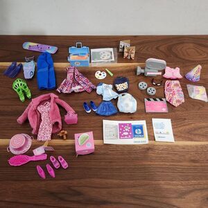 Mary Kate Ashley Doll Clothes Accessories 45+ Piece Lot So Little Time Movie